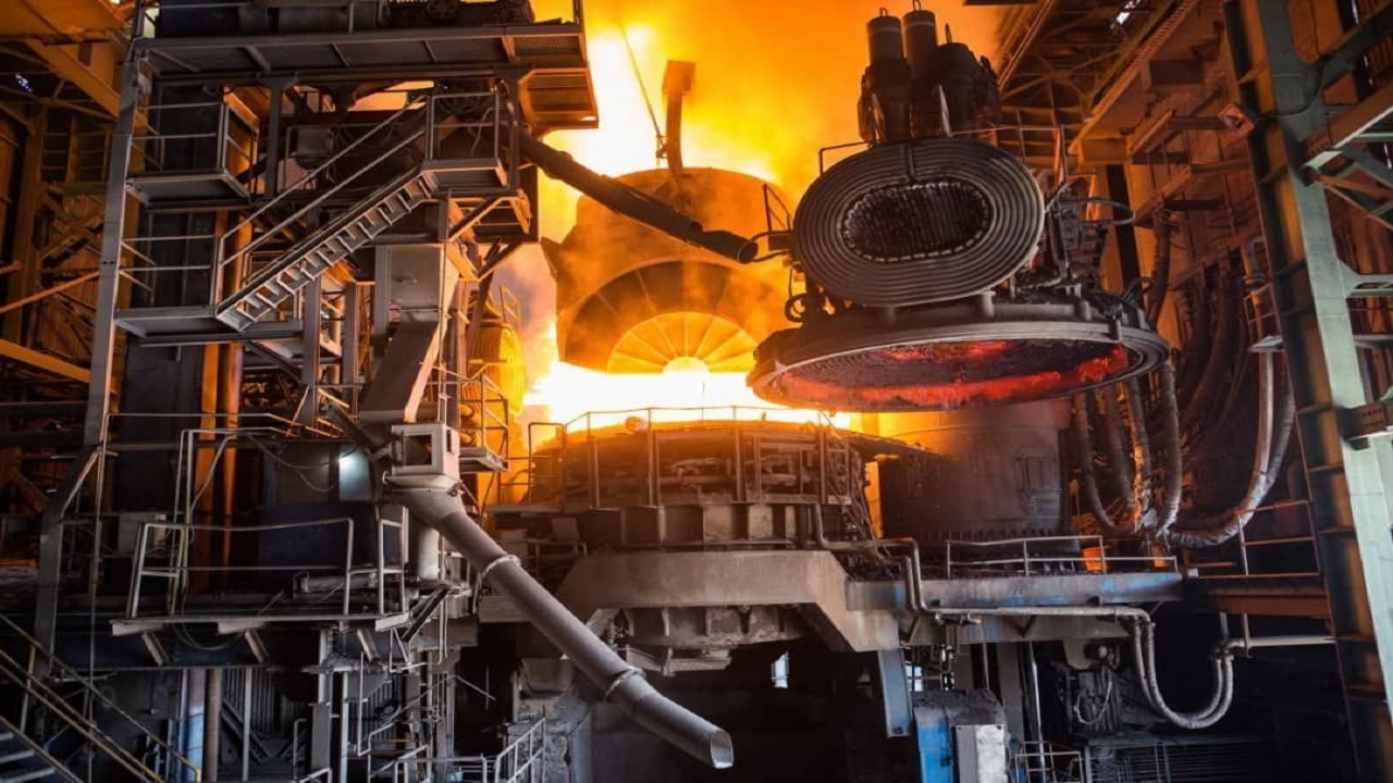 افزایش ۵۶ درصدی تولید و ۵۰ درصدي صادرات فولاد بناب/ ثبت رکوردهای جدید تولید