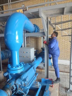 پایداری خدمات آبرسانی در دمای بحران/ تعمیرات و نوسازی ایستگاه پمپاژ شهرک هجرت شهر لامرد، به سبک مهندسی پیشگیرانه