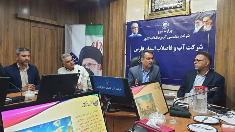 نشست مشترک فرماندار ویژه شهرستان مرودشت و مدیرعامل آبفا فارس، با تمرکز بر گذر مطلوب از کم آبی در تابستان