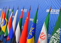 حضور بانک مرکزی در اجلاس بریکس/ ضرورت گسترش استفاده از پول‌های ملی
