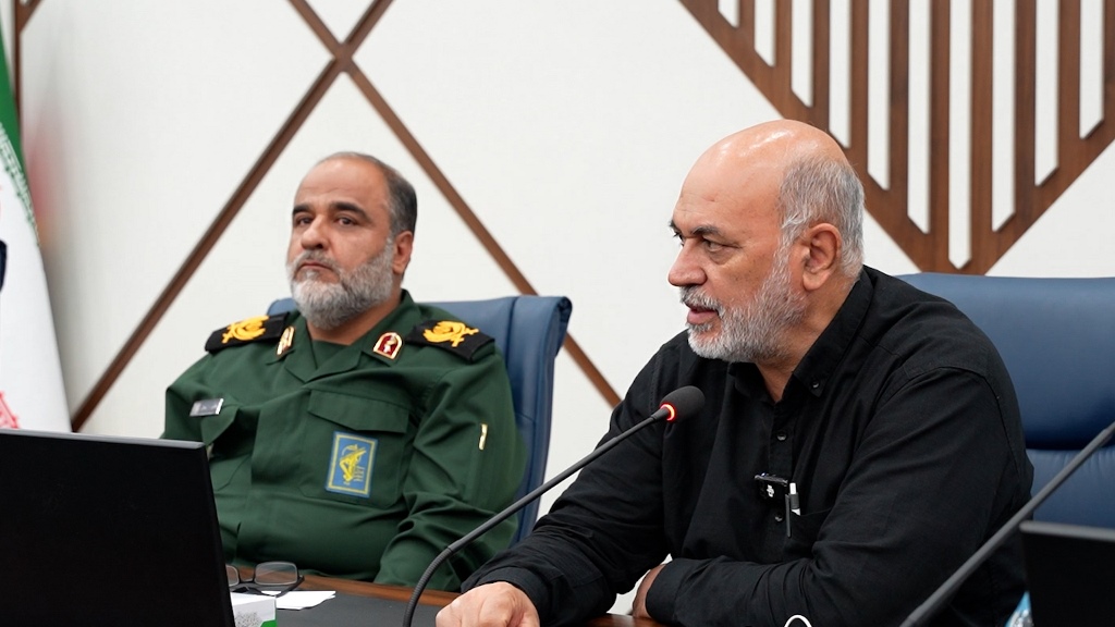 جنگ ۱۲ روزه، ۵۰ سال نظام را به جلو برد/  کارکنان شورا، شهرداری و نیروهای بسیجی خوش درخشیدند