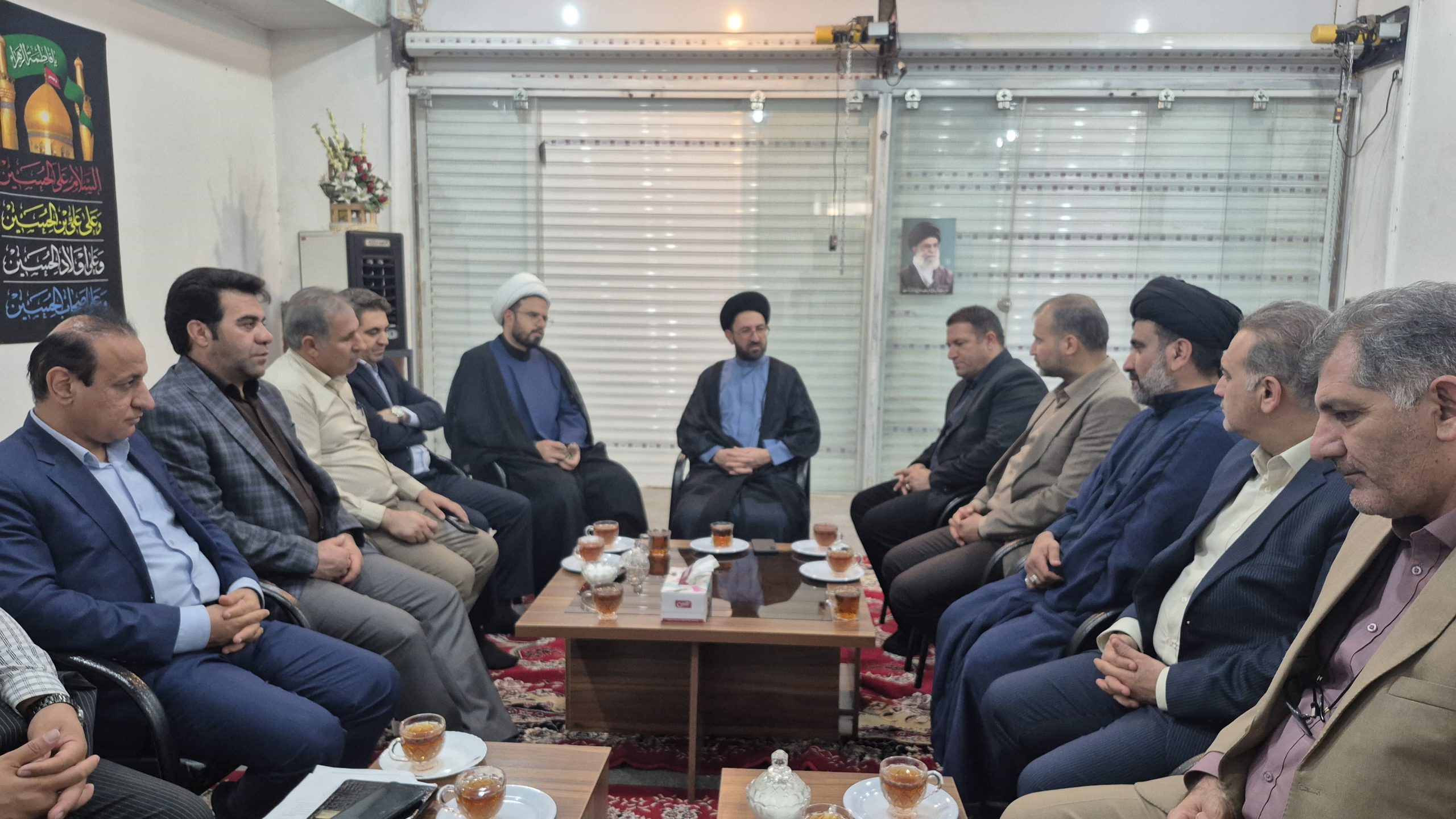 دیدار مسئولان شهری صدرا با امام جمعه در سالروز اقامه نخستین نماز جمعه/ تأکید بر نقش محوری نماز جمعه در وحدت‌آفرینی و مطالبه‌گری