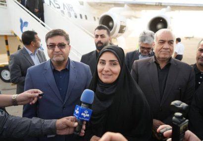 وزیر راه و شهرسازی: ریل‌گذاری راه‌آهن شهرکرد به سفیددشت به مبارکه اجرایی می‌شود