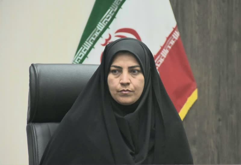 مدیریت کتابخانه های عمومی خرامه به زهرا زارع قشلاقی، یک بانوی کتابدار سپرده شد