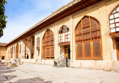 مرمت و مطالعه فنی-پژوهشی ۷۲ بنای تاریخی استان فارس در سال جاری